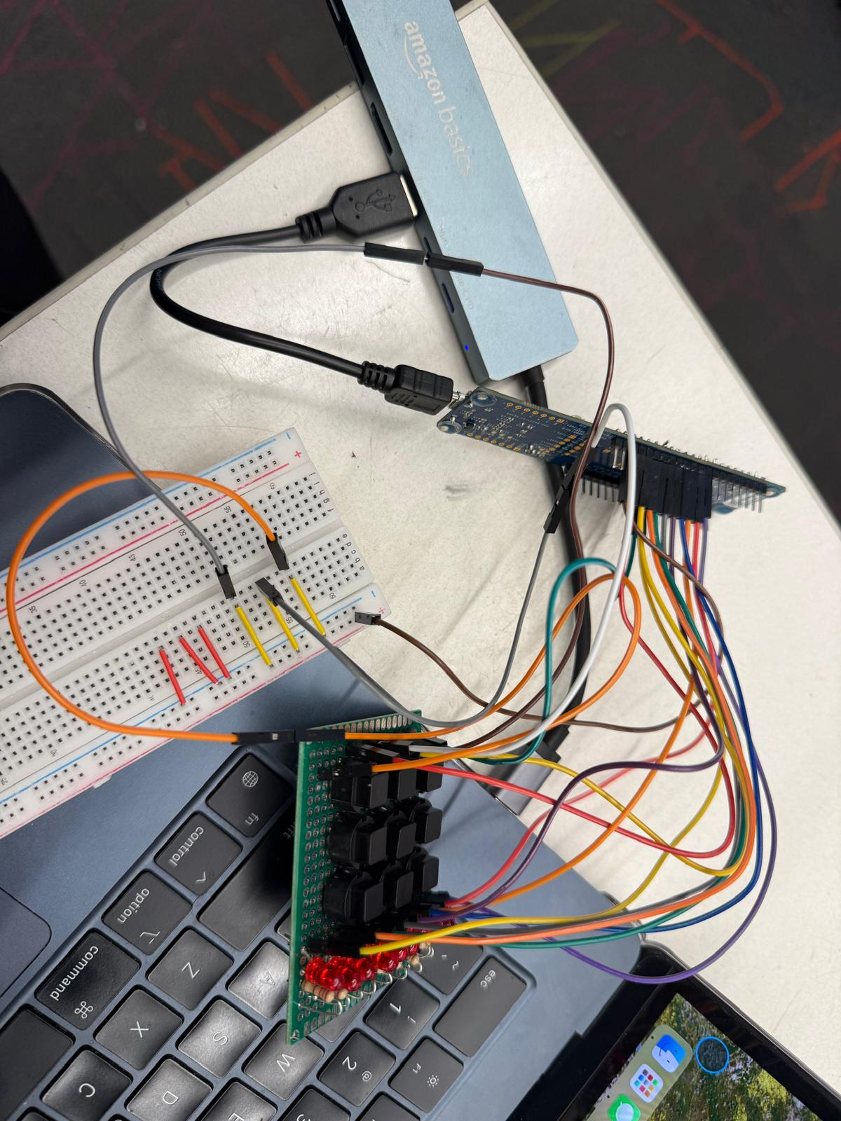 Habit Keychain — Breadboard setup